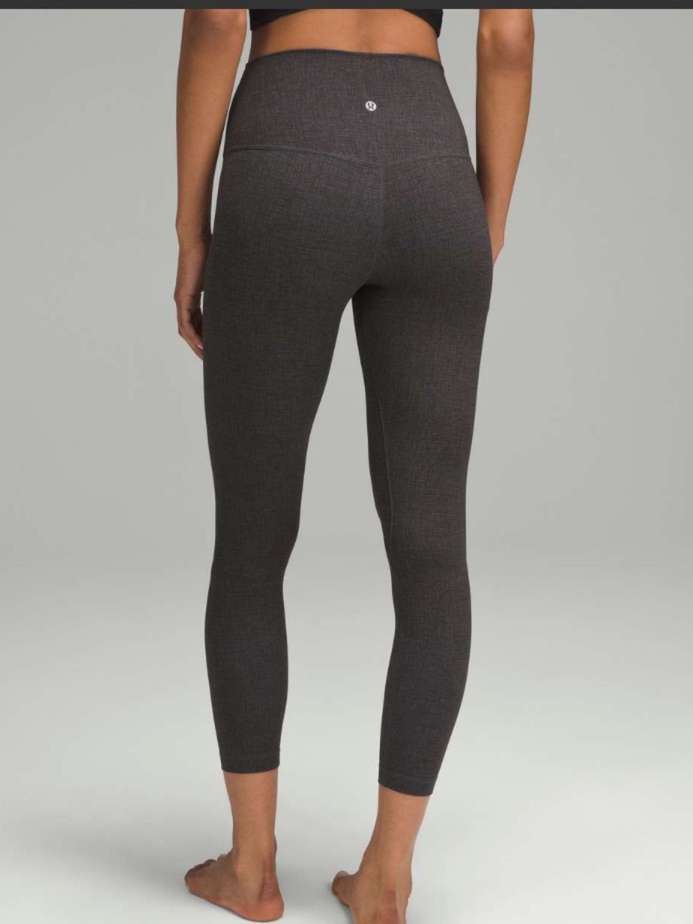 Lululemon Align High-Rise Pant 25"
Diamond Texture Print Black Multi